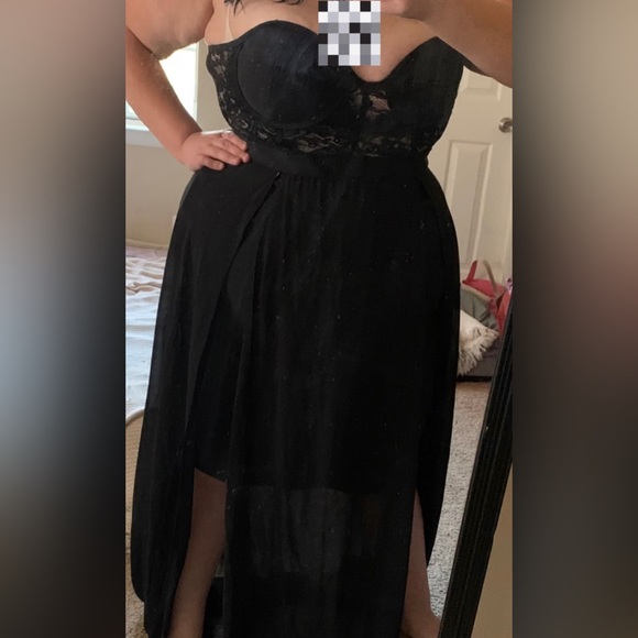 Rebdolls black sheer evening gown - Picture 2 of 3